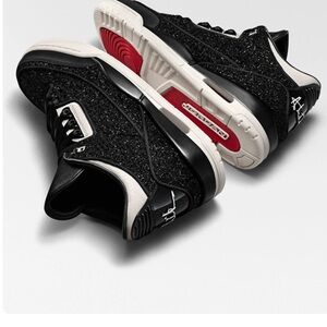 Nike awok women’s retro jordans used a few times retail $220